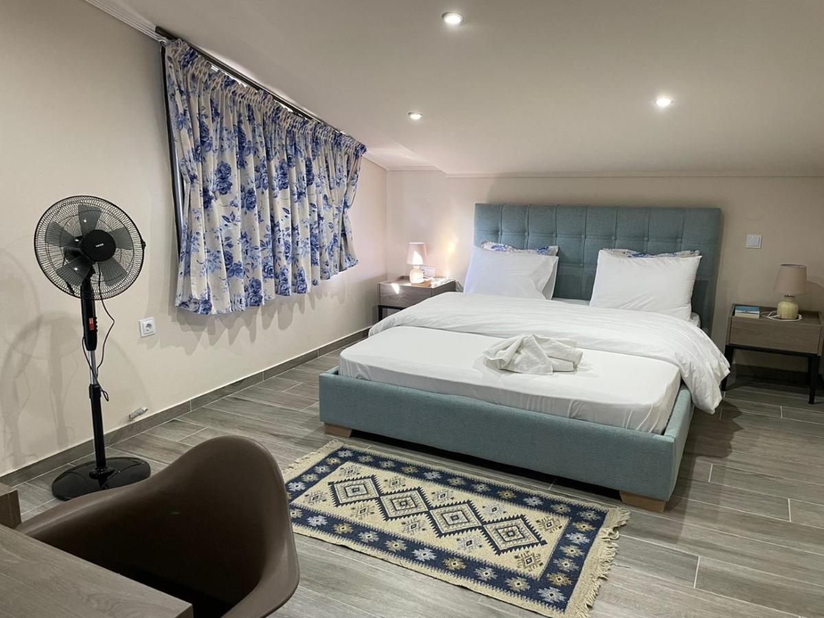 Aretoysa Center Luxury Suites 2 Неа-Перамос Экстерьер фото